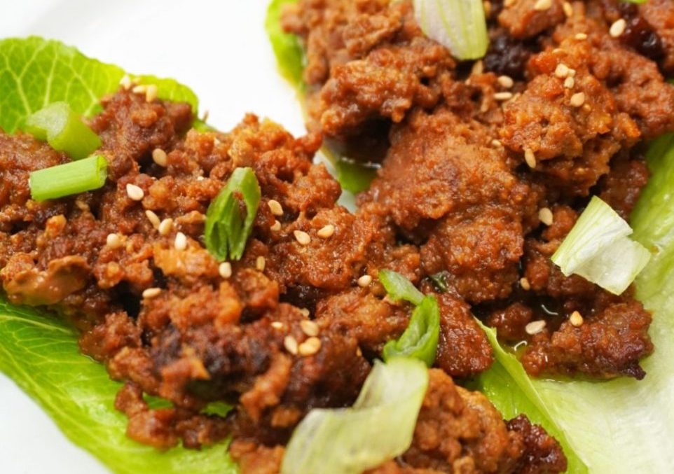 sriracha ground beef lettuce wraps