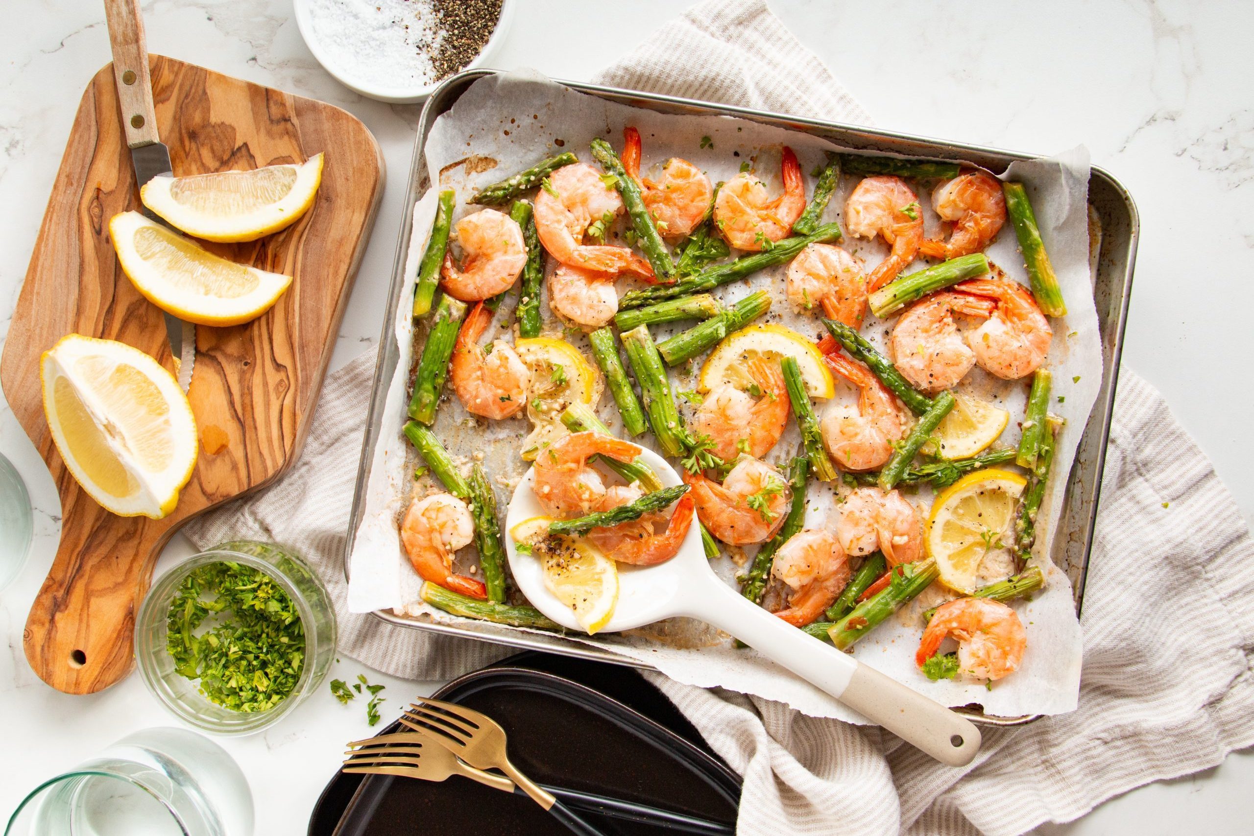 sheet pan garlic butter shrimp